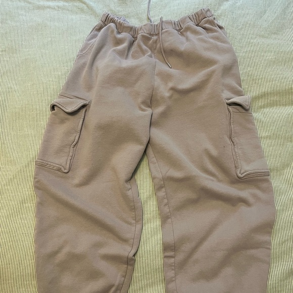 SOLD | Abercrombie & Fitch Sweatsuit Set | XL - Picture 3 of 5